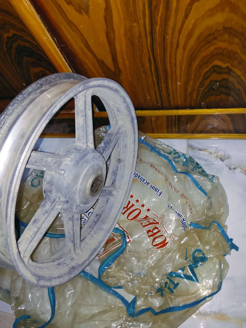 ويل ستوته للبيع  نضيف بس بي طين  وعشرط لنضافه السعر 25لمكان لحمزه لشرقي


**إذا كنت صاحب هذا الإعلان وتريد حذفه لأي سبب، رجاءا أرسل رسالة إلى الدعم الفني**