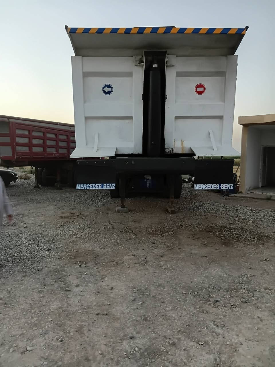 عريانه علم للبيع مكفوله كفاله عامه من ميله كلبه
ذرعه ٤١متر بطنه نضيفه جدا تخم تايرجاهزه للعمل
تفاصيل أكثر اتصل على الرقم
***********
