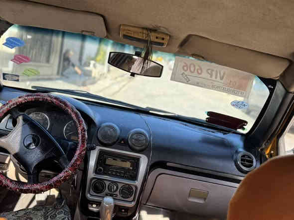 سلامو عليكم سيارة جيلي ck موديل ٢٠١١محرك كير شرط  ٤تايرات جديدة تاخم صدر  شرط  سنويا ال ٢٠٢٧  نيقابا سفر دفتر بانزين  غرامات  صفر مابي ضرر سعر ٣٥ بي مجال ***********
