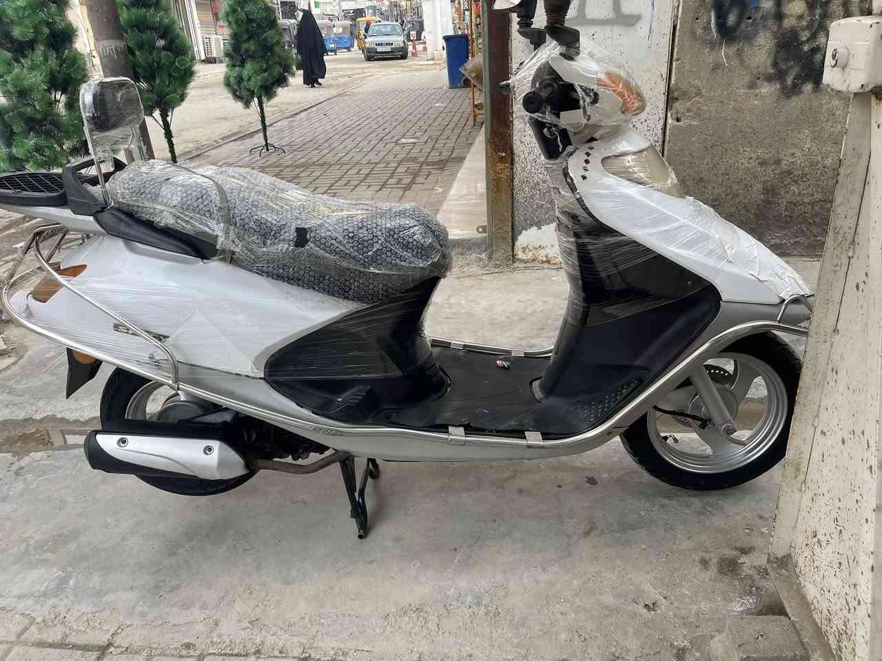 سبيسي ماليزي موديل 21كفاله عامه السعر 450وبيهه مجال المكان واسط قضاء النعمانيه للاستفسار ***********
***********
