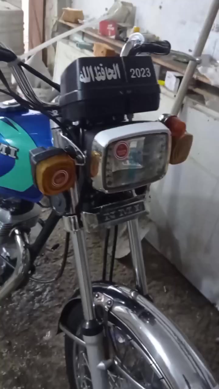 سلام عليكم دراجه نامه للبيع بس المكينه تايكر24 نضيفه وفول والشاصي 20اوراق سكنر السعر خاص او اتصل المكان بل قاسم ***********
