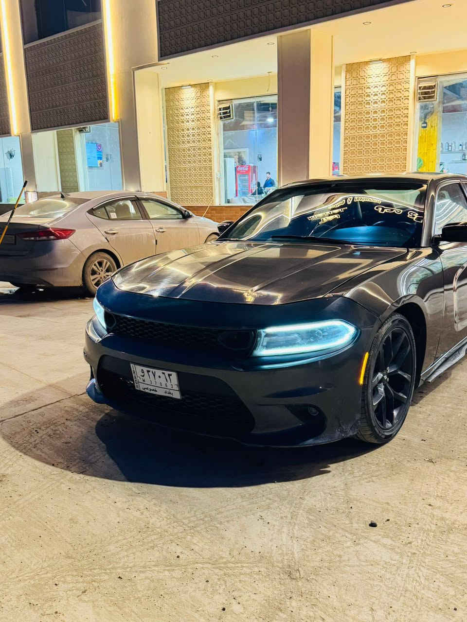 سلام عليكم دوج جارجر للبيع موديل 2021 اصل مكينه 6 سلندر حادث جاملغ وبنيد فقط  السعر 195 رقمي *********** 
***********
