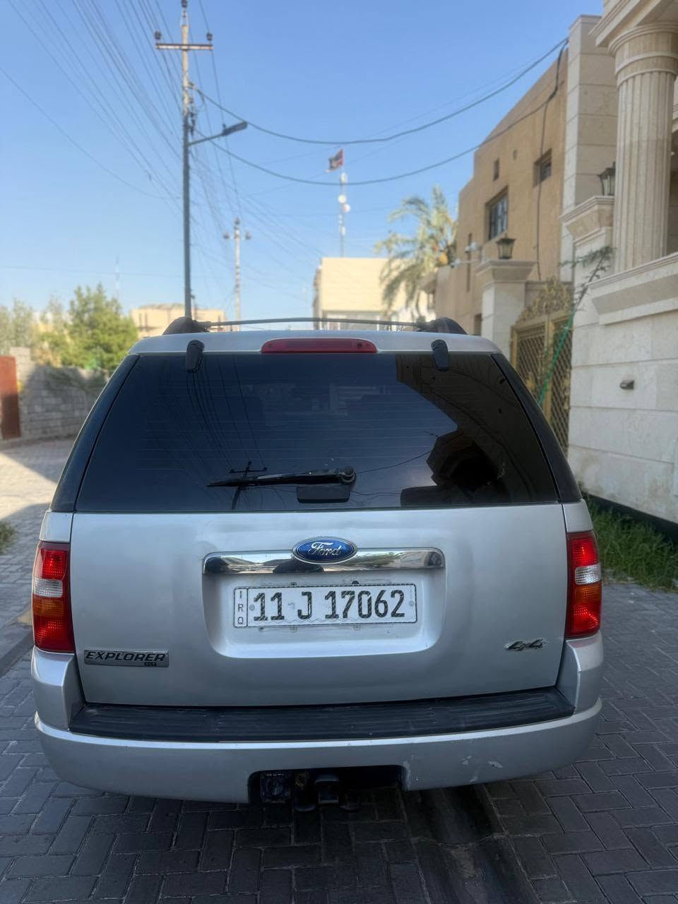 السلام عليكم فورد اكسبلور 2009 خليجية سيارة جديدة بمعنى الكلمة مكفولة من ضربة وتبديل والبارد بيها صبغ حزام اثر جراد مكينة وكير vvt جاهزة مكينة كير حدادة تخم تاير تبريد السعر 67 العنوان البصرة المعقل رقم الهاتف *********** البصرة, العراق
