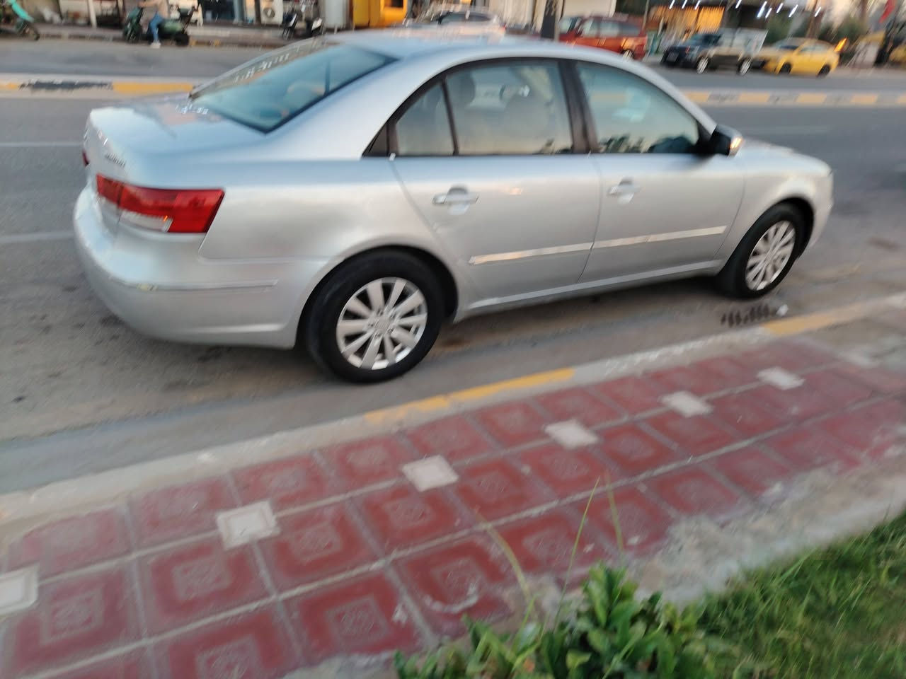 من رخصت صاحب الكروب المحترم. سوناتا موديل ١٠ رقم كربلاء دولي السعر ١١٥ والسونار موجود بالمنشور مكان السياره كربلاء ***********
