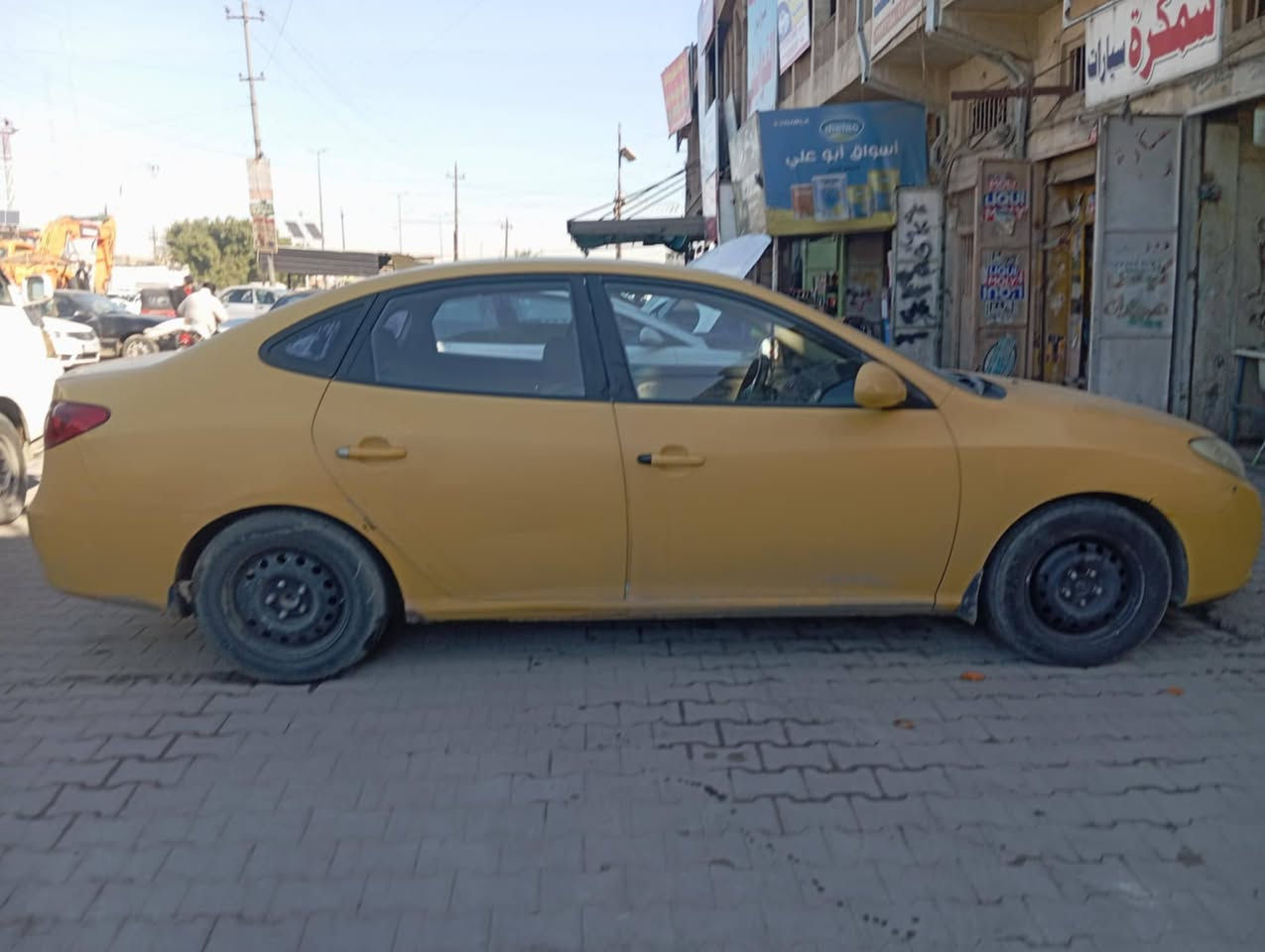 اسلام عليكم الانتره 2010  تحويل مباشر مكينه 2000   السياره خير من الله  تجي وتشوف عينك رقم بغداد 
مكانهه حي اور للتواصل هاذه رقمي *********** السعر 100$
