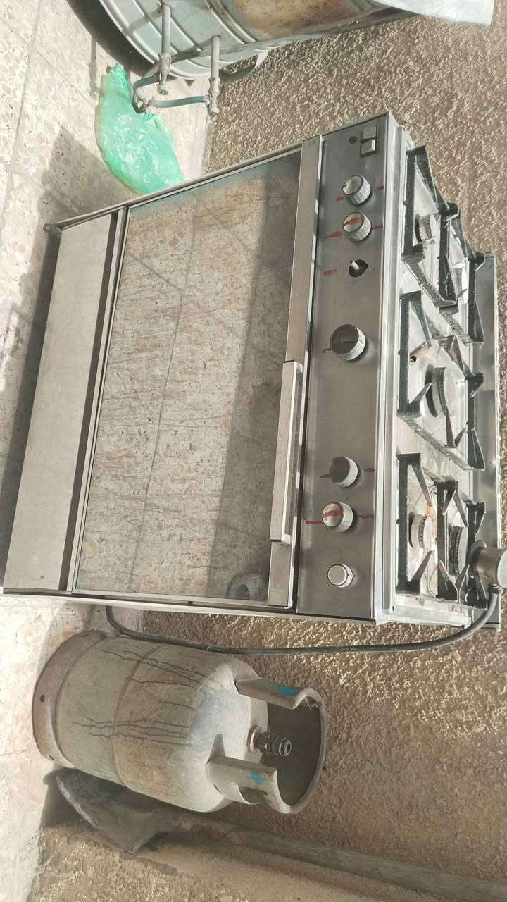 طباخ عشتار ٥ عيون شغال فقط عين وحده ماتشتغل فرن شغال بغداد, العراق


**إذا كنت صاحب هذا الإعلان وتريد حذفه لأي سبب، رجاءا أرسل رسالة إلى الدعم الفني**