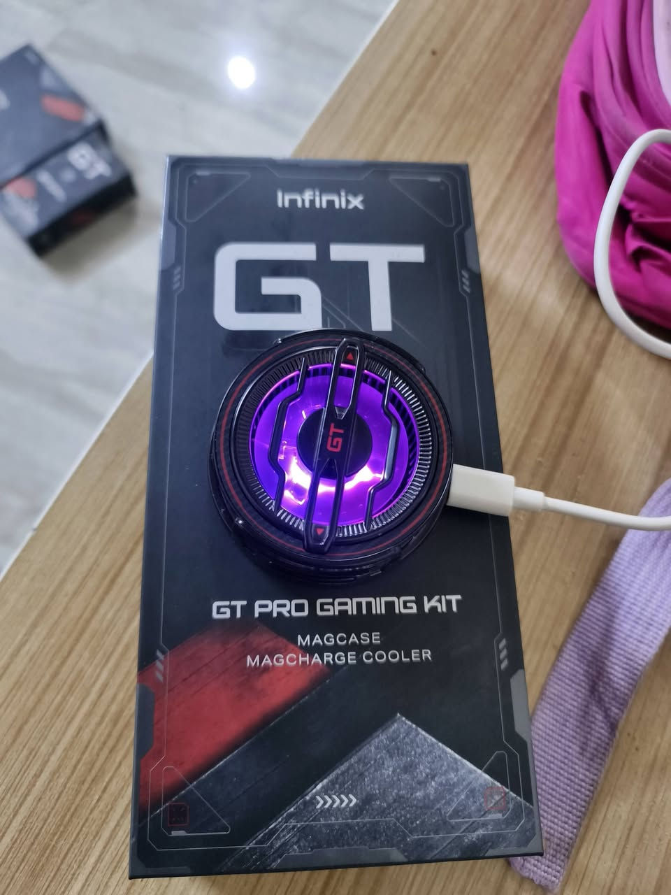 هاتف GT 30 Pro نضافه 100/100
ملحقات 
1. مبرد 
2_ كفر مغناطيز لل (مبرد) 
3. انطيك ويا 2 شاحنه شاحنه الهاتف الخاص الاصليه 
و شاحنه لتبريد 
  ذاكره  512Gb 
سعر 400
رقم تواصل 7740492252


**إذا كنت صاحب هذا الإعلان وتريد حذفه لأي سبب، رجاءا أرسل رسالة إلى الدعم الفني**