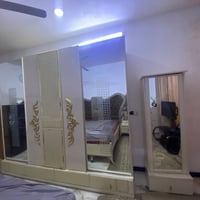 عندي غرفه للبيع سعر 450 بغداد حق اتصال07707788745