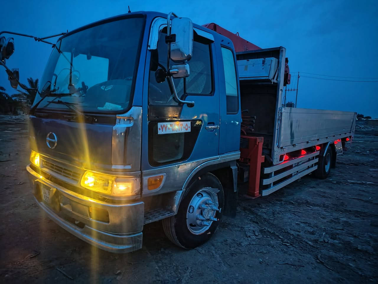 كرين هينو انكر موديل 96 مكينة 80 عادي كرين يونك 3 سلايتات مخالف بيه تصليح الخوطية مكينة وقمار وشاصي وكير واكسن مكفولات  تخم تاير جديد صدر وحدادية جديد السعر 280 ورقة المكان بغداد *********** ☎️
