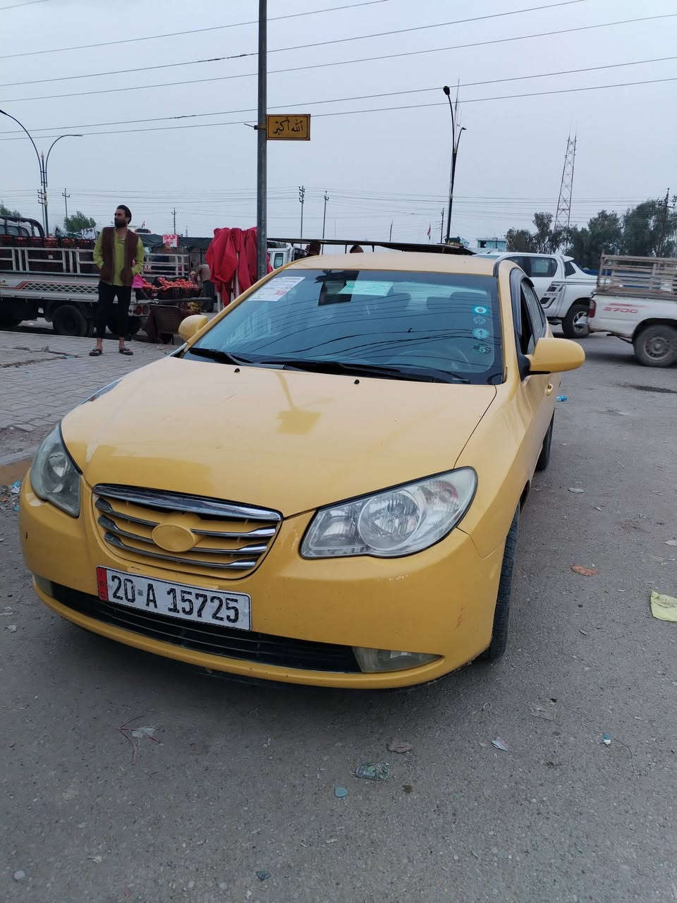 السلام عليكم
الأنترا مديل 10 
مكينه 2000
تخم تاير 
ضرر بونيد فقط
صدر ٧٠ % 
تخم تاير 
مكينه كير شرط 
السعر 100 بي محال بسيط
عنوان ديالى
الأستفسار 
***********
