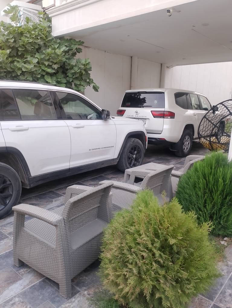 لاندكروزر جى كس ماشى 90000 كم بدون سلايد فقط اثنين مكان بارد بدون صبغ *********** واتساب و فايبر سوران, أربيل
