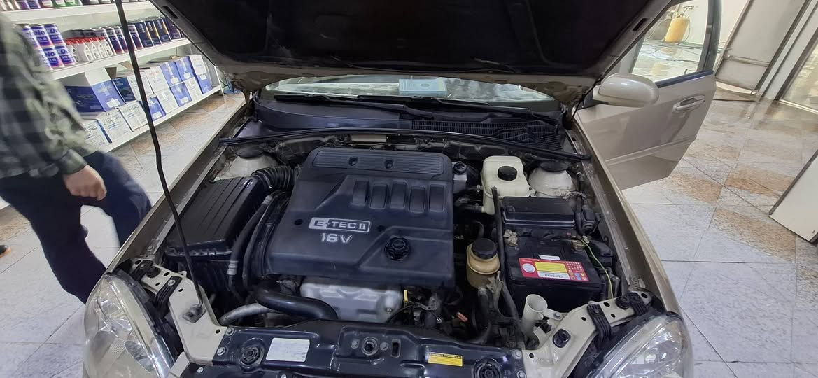 سلام عليكم 
اوبترا موديل 2010
كير محرك جدد شرط فحص
باتري تخم تاير تبريد 
جاهزه من كل نواحي رقم سليمانية ب اسمي تحويل ثاني يوم
ماكني بغداد الدورة حي صحة 
رقم  ***********
سعر
