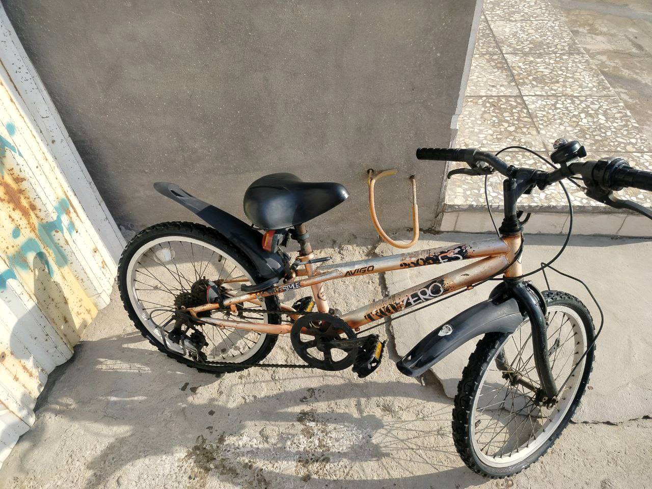 بايسكل ياباني بلادي حجم 26 اصلي جديد فقط متروك العنوان بغداد مدينة الصدر قطاع 54 شارع 60