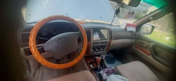 لاندكروزGXR للبيع فقط
لاندكروز GXR 
2002 رقم بغداد الماني 
سياره كامله مابيها اي نقص 
مواصفاتها معروفا 
مكينه 4500
دبل تانكي
دبل فيت بم 
ثلاجه طكتين 
4×4
كير اوتو 
لو كير 
شاشه ايباد 
تبريد 3 قطع ثلج 
⛔ للبيع فقط للبيع فقط للبيع فقط⛔


**إذا كنت صاحب هذا الإعلان وتريد حذفه لأي سبب، رجاءا أرسل رسالة إلى الدعم الفني**