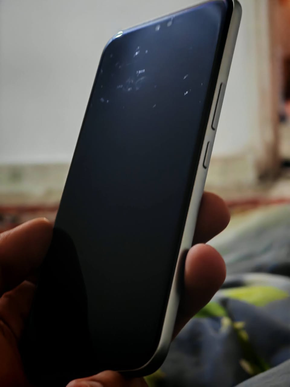 HONOR 400 PRO || 512 G
نسخة عالمية شريحتين
الجهاز نضافته 90 بس الشاشه بيها شخوط قليلة 
كامل ملحقات كارتون وشاحن 
مكاني شارع فلسطين 
للبيع او مراوس بسعر (650) قفل
واتساب 
***********
