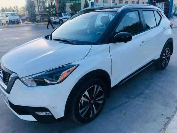 السلام عليكم نيسان كيكس موديل ٢٠٢٠ وارد امريكي sr محرك ١٦٠٠ سيارة خير من الله ضرر بنيد فقط في امريكا دعاميه وخدوش بالباب فقط رقمها بغداد السعر ١١٥ بيها مجال بسيط مكاني بغداد ***********
