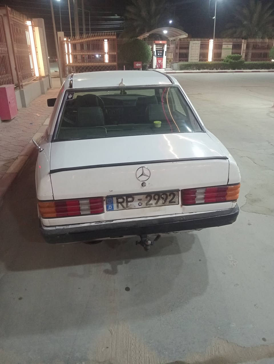 سلام عليكم مارسدس 190كير ومحرك ونجي كفاله السياره حداديه 80بل 100بيه طخه بل جاملغ خلفي ستوته ضربني كهربائيات كلها شغاله رقم كربلاء تحويل ثاني اليوم النجف الاشرف شارع المطار الاستفسار ***********السعر 38
