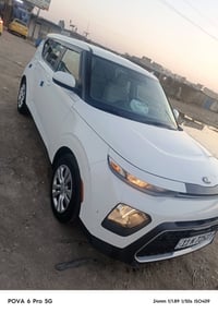 للبيع فقط كيا صول موديل 2020 بدون حادث السياره جاهزة من كل نواحي مكينه...