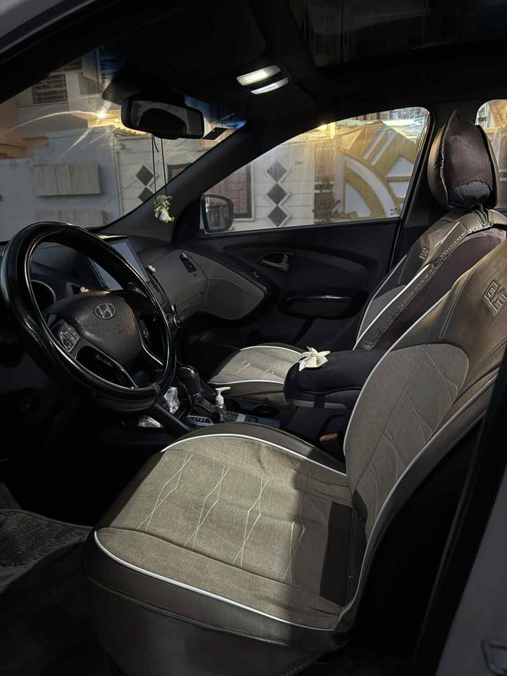 سلام عليكم سيارة توسان للبيع موديل 2015 مكفوله كفاله عامه فول مواصفات وارد خليجي

تبريد فول
كاميرا خلفية
ويل بلادي
بطارية ليثيوم
تخم تاير نظيف
سيارة اقتصادية
حساس خلفي امامي
تبريد خلفي
تحكم ستيرن
شاشة اندرويد

سياره بيها هواي مواصفات ونضيف كلش استعمال بيت ضربتها خفيفة كلش جامبغ خلفي الايسر صبغ + بارد
للتواصل على هذا الرقم
***********
