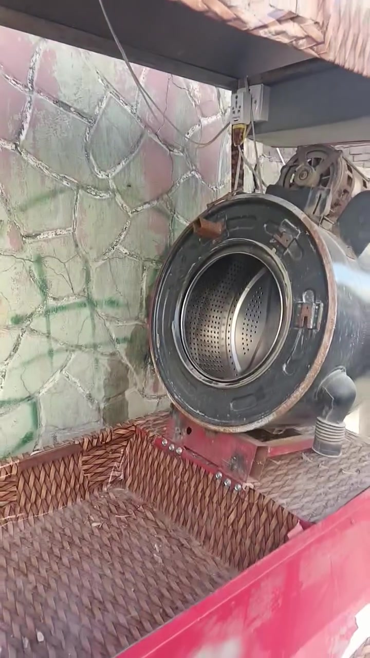 للبيع مكينة حب وكرزات، الجدر ستيل مو فافون اخوان بالسوك فافون بالكامل (درجة أولى)، نظيفة جداً وبحالة ممتازة وجاهزة للشغل فوراً 🛠️ ومكفولة من أي نقص.
📍 الموقع: [بغداد الحرية ]

للبيع مكينة حب وكرزات، الجدر ستيل مو فافون اخوان بالسوك فافون بالكامل (درجة أولى)، نظيفة جداً وبحالة ممتازة وجاهزة للشغل فوراً 🛠️ ومكفولة من أي نقص.


**إذا كنت صاحب هذا الإعلان وتريد حذفه لأي سبب، رجاءا أرسل رسالة إلى الدعم الفني**