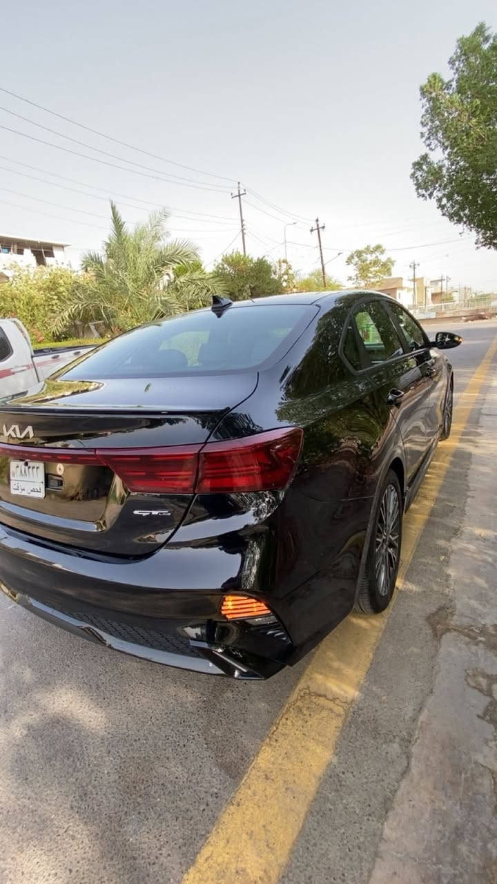 سلام عليكم .
KiA فورتي .  جي تي لاين
موديل 2024
لون اسود

فحص مؤقت تترقم بغداد

المواصفات . 

■ فول تحكم ستيرن . 
■ شاشه كبيره . 
■ كامره خلفيه . 
■ تحديد مسار . 
■ رادار امامي . 
■ تثبيت سرعه . 
■ ثلاث أنظمة قياده 
■ توقف ذاتي .  
■ السياره جاهزه من جميع النواحي 
بدون ايرباك
  
■حادث جاملغ وبنيد فقط بدون 
دواخل ولا شواصي
السعر 158
مكانها بغداد
للتواصل ***********
