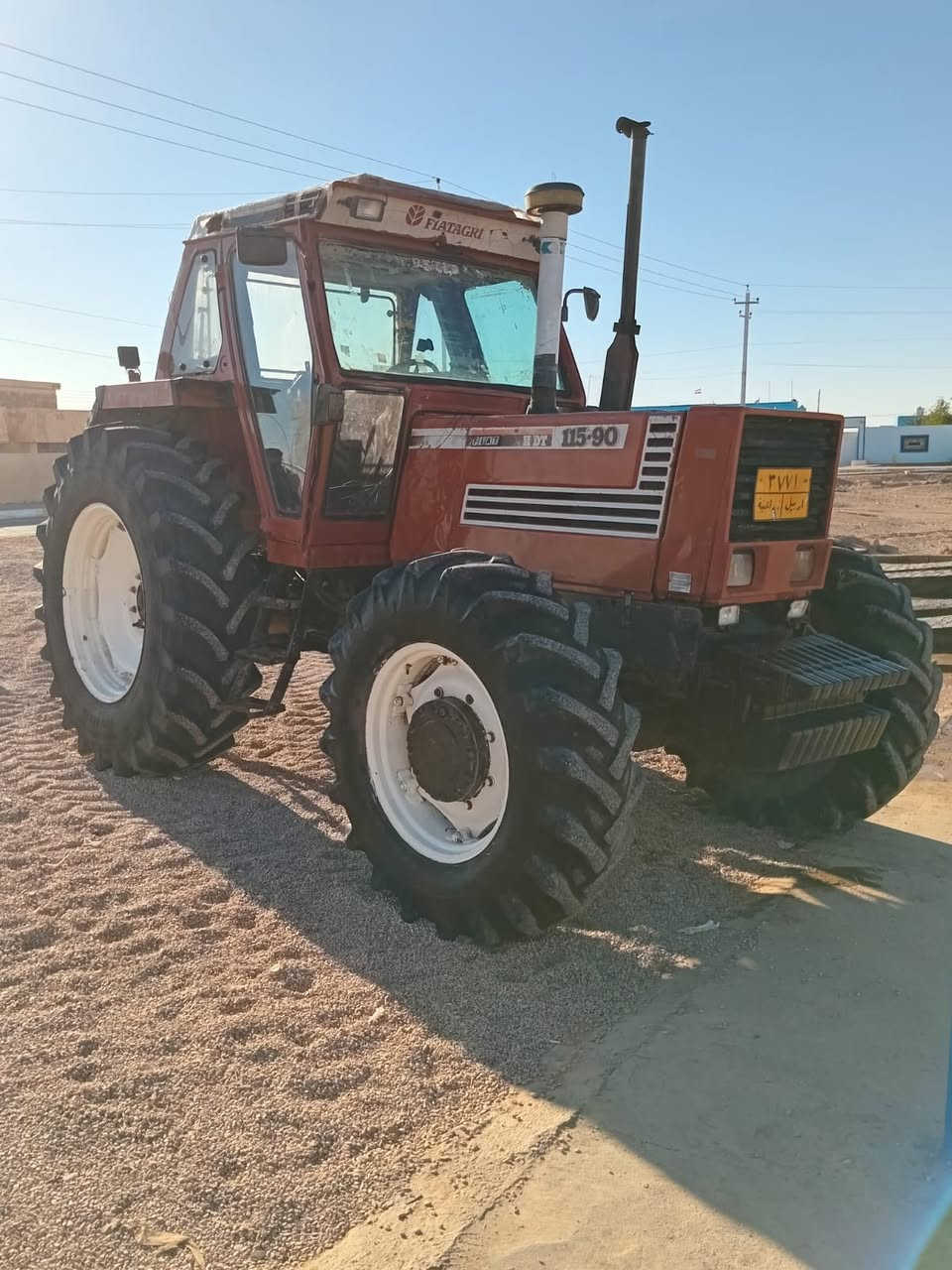 السلام عليكم فيات للبيع حجم 115 فول مواصفات اكسن بارز تكمه عريضه رقم اربيل مكان المكينه كربلاء التوصل  ***********
***********
