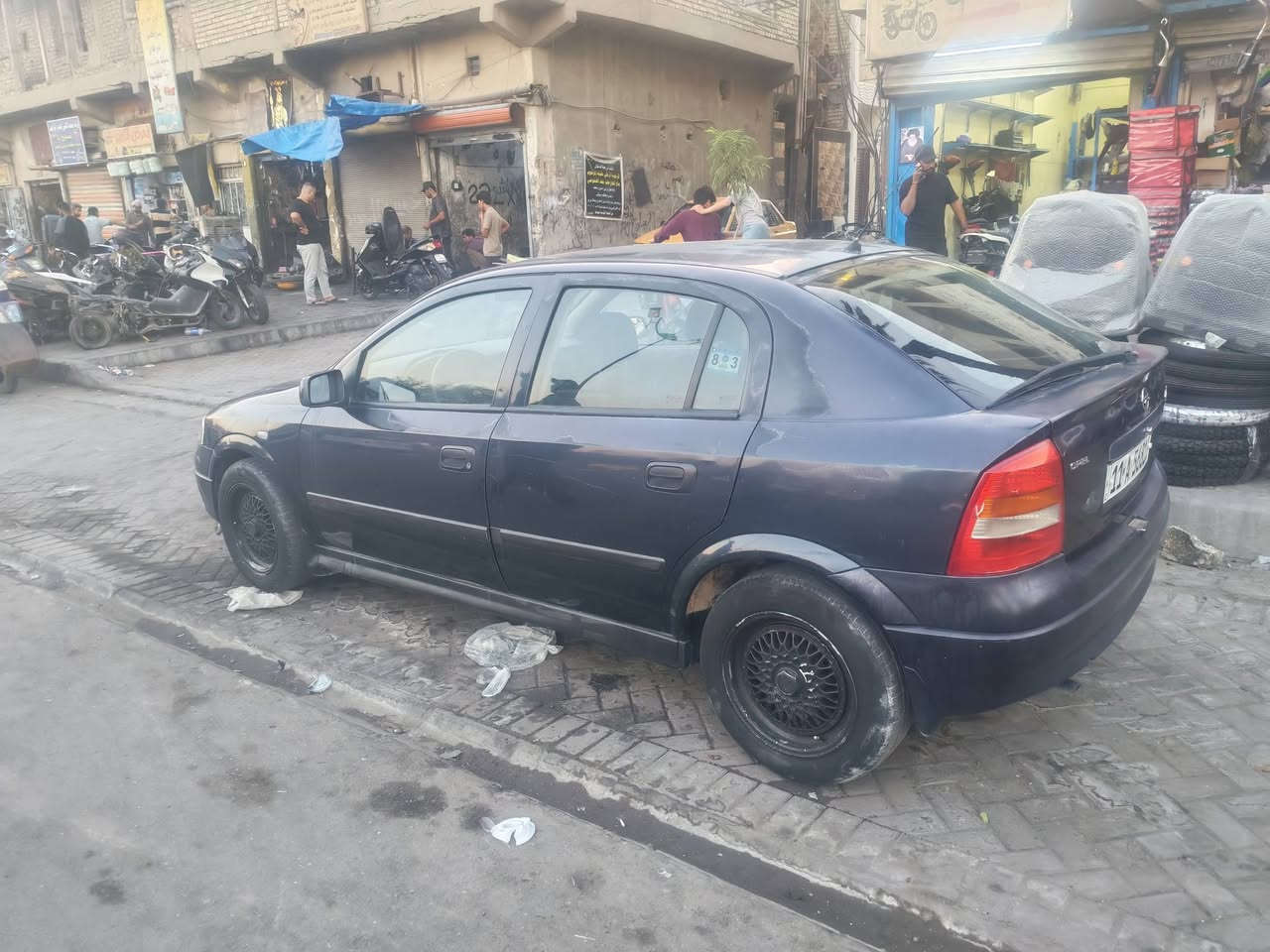 سياره جاهزه من كلشي مكينه وكير مكفول موديل 2002 التبريد شاد منظومه جديده بس غاز نقصها
السعر ٤٨ وبيها مجال
***********
