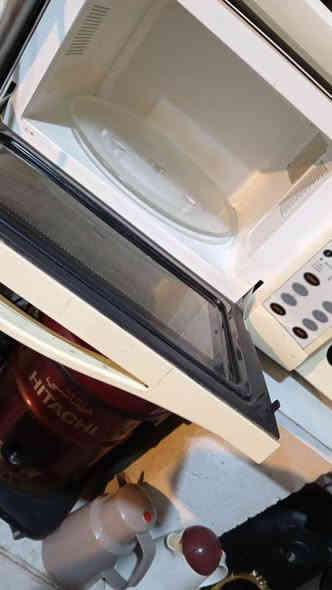 غراض باله كويتيه شرط الشغل للاستفسار التواصل ع الخاص او الاتصال على الرقم ***********
