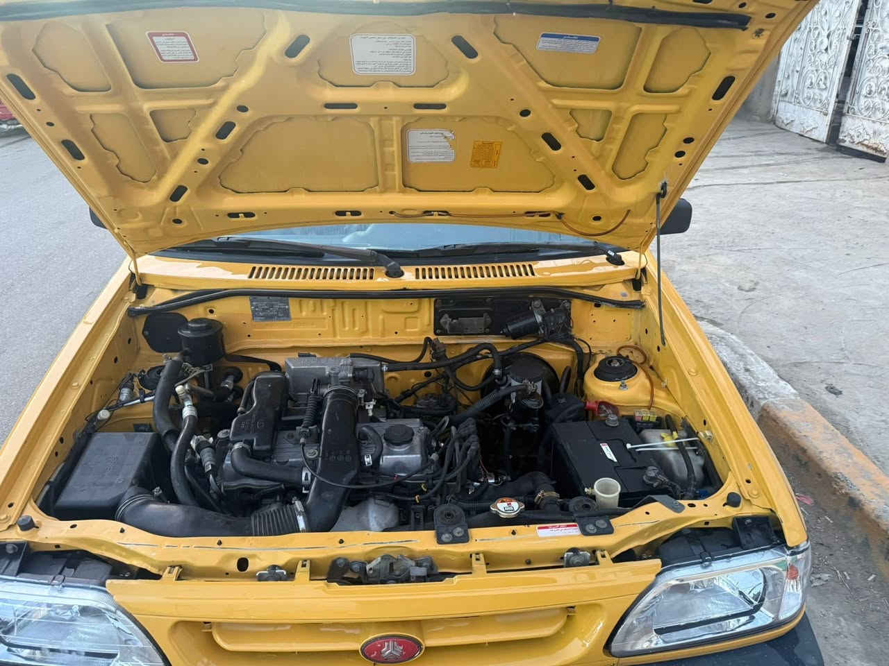 سلام عليكم سايبه موديل 2015  مكينة وكير و حداديه و شواصي مكفولات  تخم تاير جديد تبريد شغال مكفوله من الصبغ والتبديل السعر 39 وبيها مجال هاتف *********** مكان نهايت حي اور
