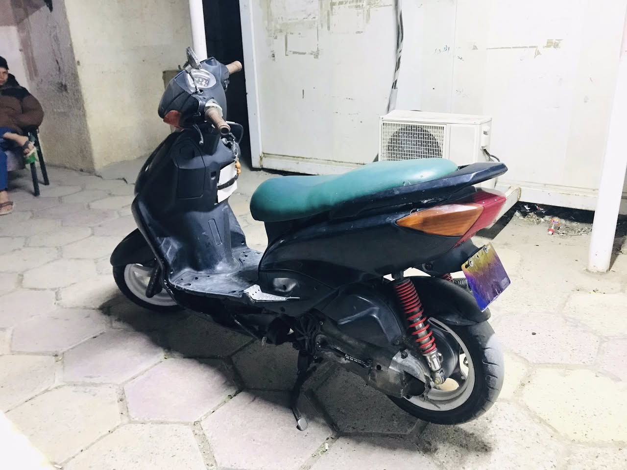 سلام عليكم سكنس نثيه 110 دراجه حلوه مكينه مكفوله بيها نواقص فج مال بريك امامي ترايش سبايدر  باتري ضعيف كهرباأيات شغاله 
قيم بليرضي الله 

بغداد الحسينيه ***********
