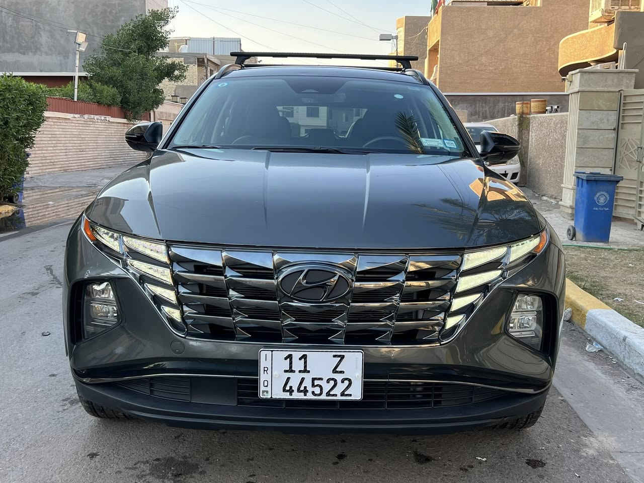 السلام عليكم …..
توسان 2023 XRT
لون زيتوني 🫒
ماشية: ٢٣ الف 
مكينة : 2.5 
مواصفات XRT المعروفه فول ماعدا الفتحة متجي بيها .. ويل ودوس وسبايدرات ودعاميات يختلفن مال هاي الفئة وبلاك ادشن بلاد …. فور ويل..وصندوك كهرباء وتشغيل عن بعد ودخول ذكي وكيجات ديجتال وشاشه كبيرة وهواي مواصفات بيها 

حادث: جاملغ وبنيد ودعامية نفسهن مفتوحات ونشدن ( بدووون قطره صبغ) ايرباك السترين فقط ومرجع بعمان  بدووون شواصي .. 

السعر :22,000$ وبيها مجال بسيط للشراي 

مكان السيارة : بغداد 

شراي اتصل وتدلل : ***********
