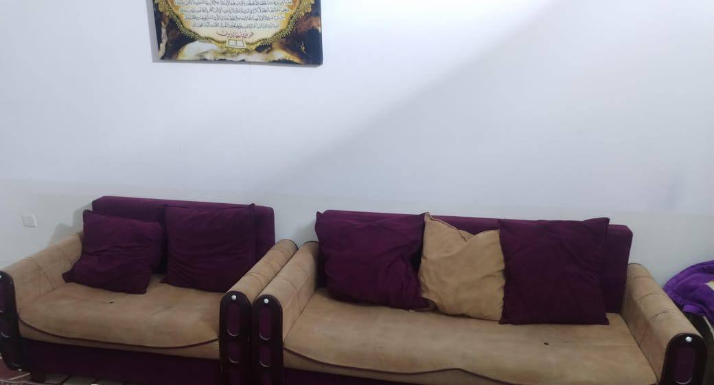 تخم ٥ قطع نضاف للبيع ومعرض انتيكات بسعر مناسب
مكاني نجف قرب نفق الرحمه ***********السعر خاص
