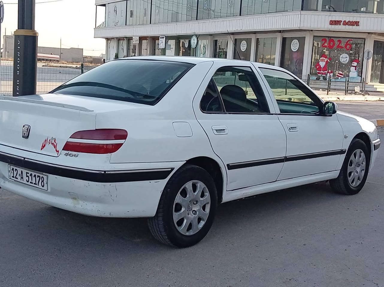 السلام عليكم
🔴مكلف بالنشر
للبيع بيجو فرنسي حجم 406 موديل 2001 
المحرك 2000 
گير و مكينة شرط لا صرف 
و لا نفخ
 طخم الأمامي و الخلفي جديد 
تدفئة و تبريد ثلج رقم و سنوية و هزة جديد 
شرط التحويل و الوكالة

🔴السعر 54

مكاني الموصل شلالات قرب جامعة النور 

 للاستفسار أكثر اتصل عال رقم 

***********
