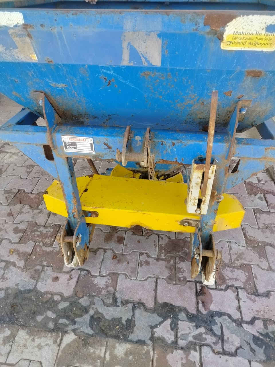 باذره ٨كيس نضيفه البيع سعرها 65وريه مجال تحياتي للجميع ***********
