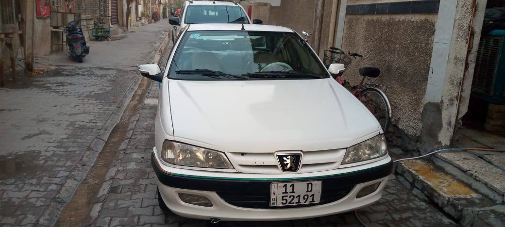 السلام عليكم 
بيجو بارص 2011 رقم بغداد الدولي بأسمي كير ومكينه مكفولات تدفئه وتبريد شغالات باتري وتايرات جدد صدر جديد
فقط البنيد مبدل لان طار سيارة جاهزة مابيها نقص
52 وبيه مجال 
العنوان بغداد مقابل مرور الطوبجي 
***********
غير موجود على الفيس اتصال فقط
