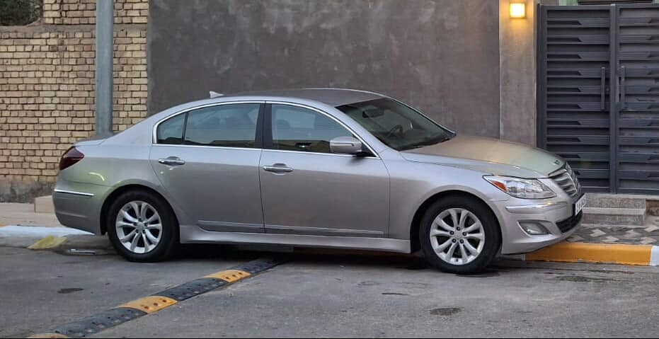 جنيسس ورارد أمريكي 2013 باسمي رقم بغداد سياره مكينه وكير وحداديه وتبريد كله مكفول السياره جاهزه حادثه بين باب السايق وجاملغ مبدل باب السائق وجاملغ اليسر ونصبغت صفحه كامله توحيد لون مكان السياره ميسان مركز المدينه السعر 120 وبيه مجال
مكلف بالنشر للاستفسار اتصال على صاحب السياره على الرقم او مراسله عبره الواتساب  ***********
