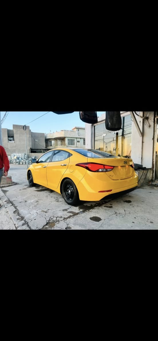 السلام عليكم النتره مديل 16 خليجيه  مكينه 1600 بيهه بابين فتح براغي فقط رقم قادسيه إنكليزي مكان السياره الديوانيه ***********
