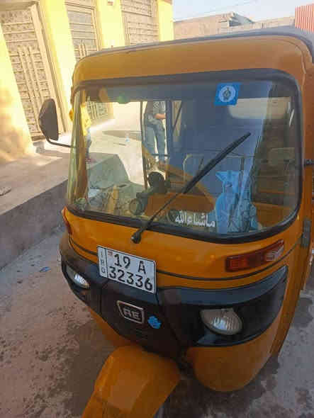 السلام عليكم ورحمة الله وبركاته
تكتك 202‪0 باجاج موديل
البيع السعر 7500 سبعة مليون ونص وبيه مجال بصيط
محرك مجفت شركه تكتك خير من الله رقم انكليزي
تحويل ثاني يوم وهاي الصور 
الاتصال على الرقم التاليه ***********
***********
العنوان جسرديالئ القديم
