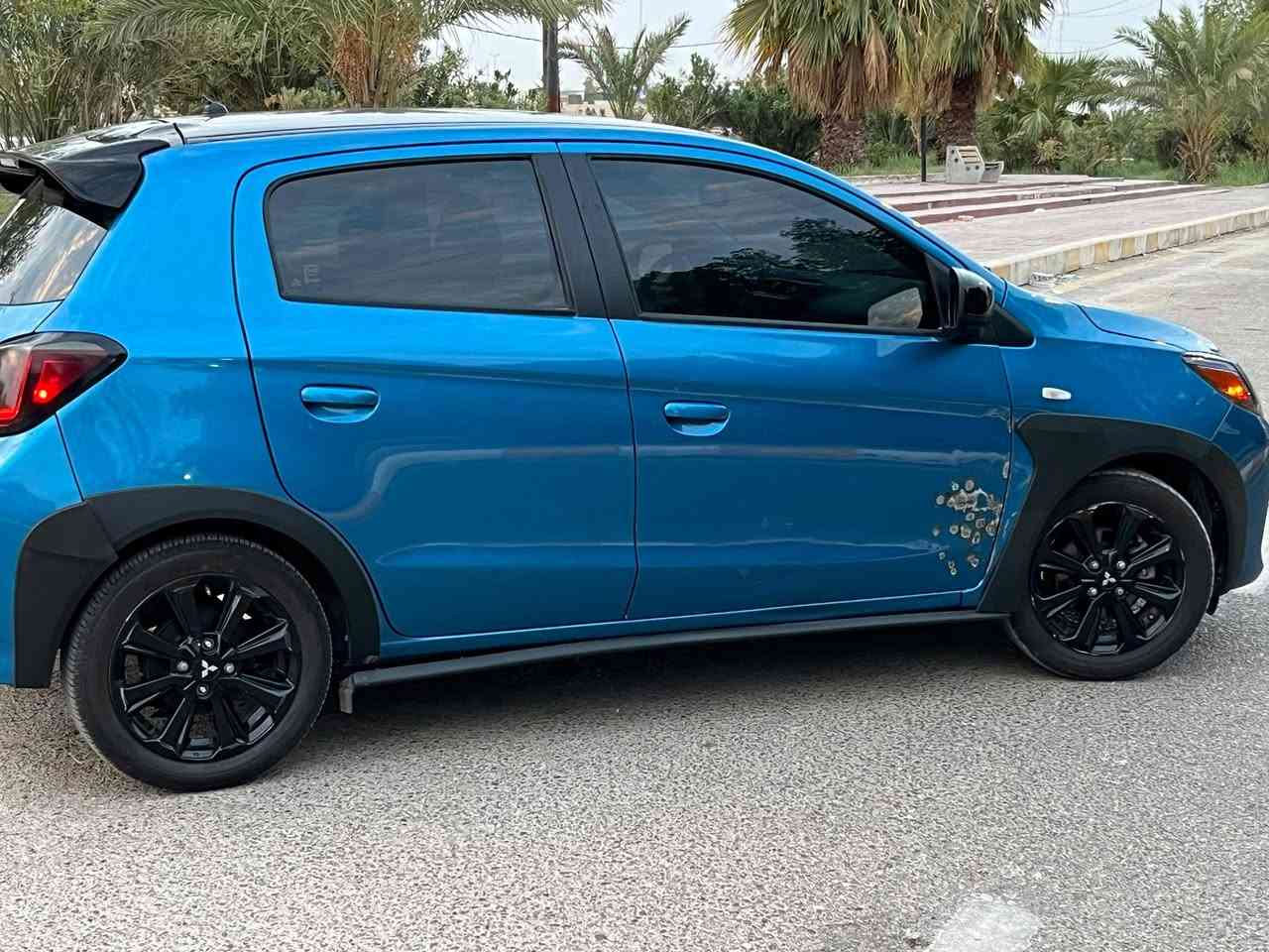 ميتسوبيشي ميراج 2023 
Black edition  
حره باسمي  بدون رقم
 الضرر طخه بلباب خفيفه 
 *********** (واتساب)  مهندس حيدر 
العنوان ميسان
