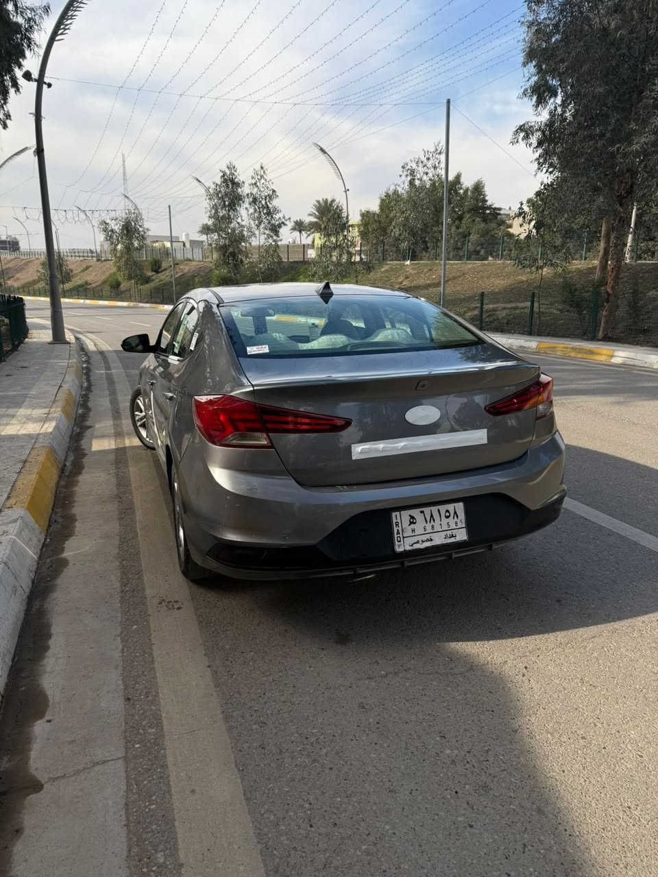 سلام عليكم 
النترا موديل 2020 وارد امريكي ضرر جاملوغ وبنيد بدون دواخل فقط ارباك طاك كير محرك مكفول مابيها اي نقص صدر تخم تاير كله جديد رقم بغداد تحويل مباشر 
عنوان ديالى بعقوبه المركز
رقم الهاتف 
***********
