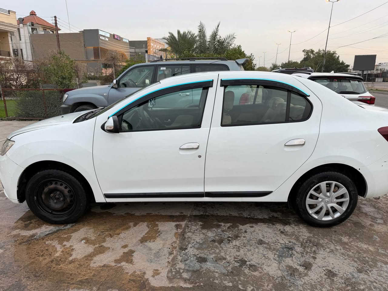 السلام عليكم رينبو سمبل
موديل٢٠١٩
بدون صبغ بارد صندوق فقط 
الصور كدامكم 
كير 
مكينه 
تبريد
صدر
كهرباىيات 
السياره جاهزه للاخير 
مناقصه شي ترهم قسططططط
حسب لمقدمه وشهريه 
٠٧٨١١١٧١٨٨
واتساب*********** بغداد, العراق
