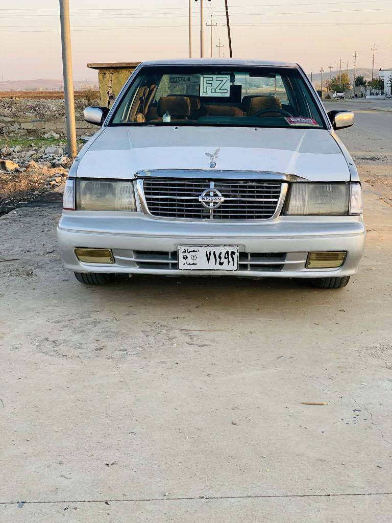 سدریک مۆدێل 2001ئاڕم پلاستیکی سلێمانیە گێڕوو مە کینەوو ئە کسلوو ئاڕموو ئە ووە لیات مووسوو بڕاووە بە شە رت تە برید ساردوو گە رم لە سە رسوویچ دووپارچە ی بۆیاخە لە سە رکاڵ بوو نە ووە یە ک قرچی بچووکی هە یە لە پێشە ووە لای سایە ق  سە یارە کەچرکە ی تیانیە کارە بای گێچە کانی هە مووی مە زبووتەگۆڕینە ووە ش دە کە م بە شتێک بە دڵم بێت 37گڵاوو ماعمە لە *********** حلبجة, السليمانية
