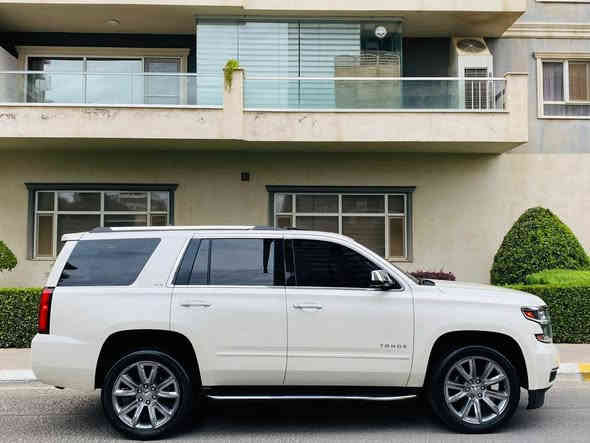 تاهو LTZ  2015 خليجي مكفول وكالة المنصور 
السلام عليكم 

للبيع فقط

تاهو LTZ خليجي وكالة المنصور

السيارة مكفولة من الصبغ والتبديل 

بأستثناء بارد صغير ع گد اصبعين بالجاملغ الايسر 

عداد السيارة 96 الف مايل

مواصفات LTZ

معروفة 

الكير المحرك الحدادية  بشرط

ادامة كاملة للسيارة ماناقصها شي

رقم سليمانية الدولي

السيارة موجودة بديالى بعقوبة

السعر المطلوب 345 وبيهة مجال ان شاءالله

للاستفسار

0772 199 1230
