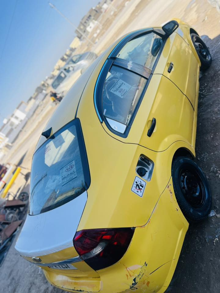 سلام عليكم افيو مديل.  2008 خليجي. سياره. كفاله.  من الضربه العابره.  مكينه كير حداديه.  تبريد نقص كهربايت.  سياره كامله من ولاء بسمنه.  مدور ثاني يوم.  سنويه جديده ورقم جديد مال جناي كامله عل آخر حبابه من كلشي. حداديه كهربايت مكينه كير. تخم تاير كله جديد.  السعر 48.  مكاني سماوه.   مركز المدينه.  ***********
