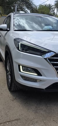عيدكم مبارك يارب. عندي توسان ١٩ كاصد فوول للاخير كفاله رقم بغداد انگلي...