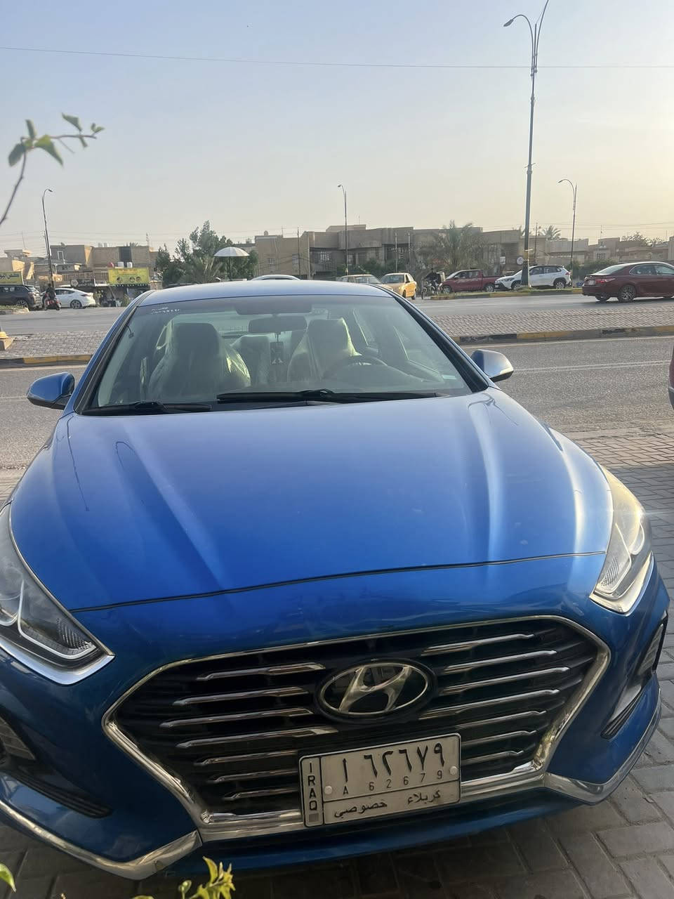 عيدكم مبارك 
للبيع سوناتا 2019 رقم كربلاء بأسمي 
وارد امريكي حادث جاملغ وباب سطحي بدون قطره دواخل 
بجم كبس صور الحادث بلمنشور ماشيه 70 ميل السياره جديده بمعنى الكلمه تخم تاير جديد صدر امامي وخلفي بلكارتون كير محرك كفاله مكان السياره كربلاء 
الشراي يتصل وعيوني اله 
السعر 135 
***********
