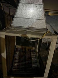 للبيع سعر 200 ألف  كامله هيه وغراضها 07874655632