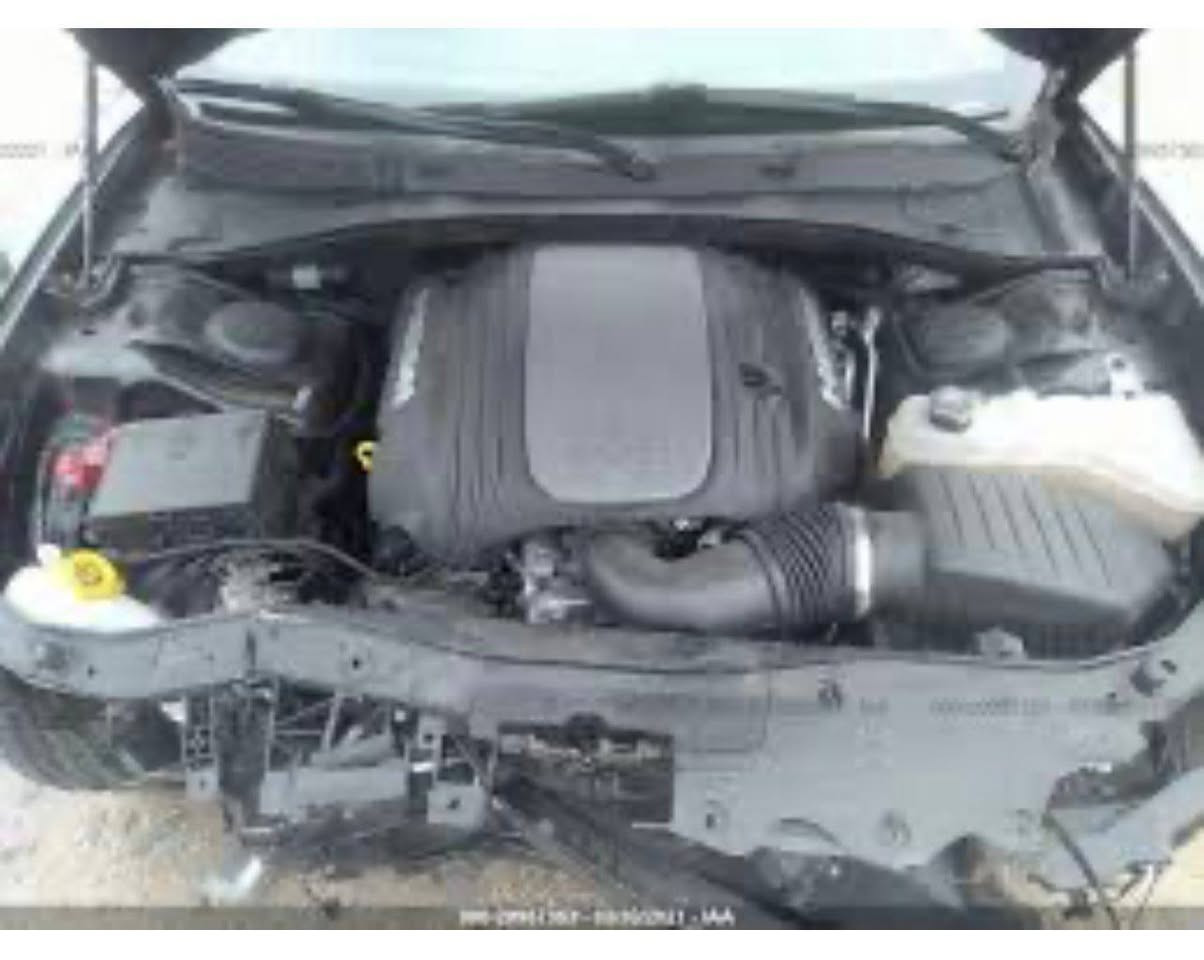 السلام عليكم
للبيع 
جارجر RT 
محدثه كت كامل SRT 
كزوز كامل هيلكات سعره 30ورقه 
برمجه السياره بل كامل 
برمجه اكزوز هيلكات 
ماشيه 70ميل 
***********
احمد ابو صادق 
الشراي ينتصل وبي خير ودلل
