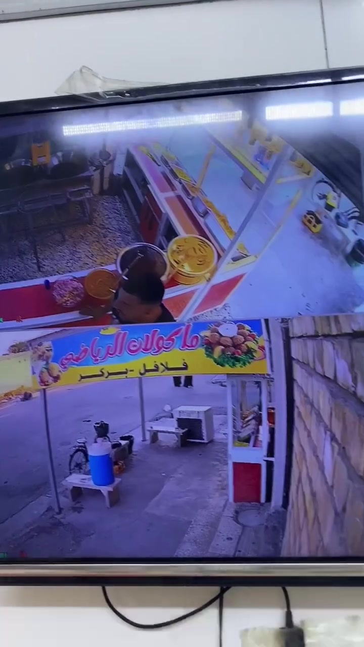 🚨 تريد تحمي بيتك أو محلك؟ لا تغامر بأي كاميرات تجارية!
اليوم أنهينا تنصيب سستم كاميرات داهوا الأصلي داخل أحد المطاعم، والنتيجة مثل ما تشوفون بالفيديو… دقة عالية، ألوان واضحة، وتصوير يخليك تتابع كل زاوية بكل ثقة. 🎥✨

✅ كاميرات أصلية 100%
✅ تنصيب احترافي ومرتب
✅ جودة تصوير ليل ونهار
✅ أسعار تنافسية تناسب الجميع
✅ كفالة ودعم بعد التنصيب

لا تأجل حماية بيتك أو شغلك، لأن الأمان يبدأ بخطوة. 🔒

📲 للحجز والاستفسار:
***********

📞 اتصل أو راسل واتساب، ونوصلك أفضل عرض يناسب احتياجك.

🌹 ثقتكم بيها نعتز، وهدفنا نقدم شغل يرضيكم من أول مرة.
