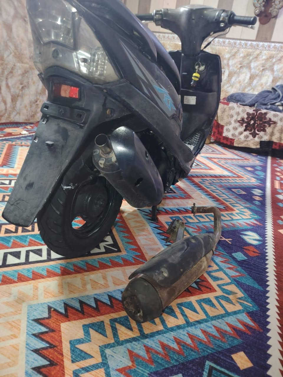 ماكس عدله بلاديه ختم واحد سلف هندر كهربائية كله شغال السعر700بيه مجال رقم الهاتف ***********
